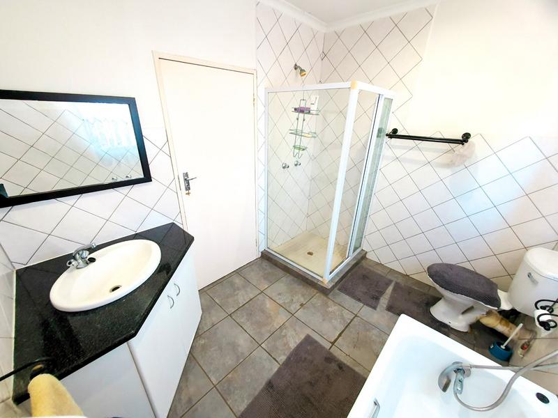 5 Bedroom Property for Sale in Montana Tuine Gauteng