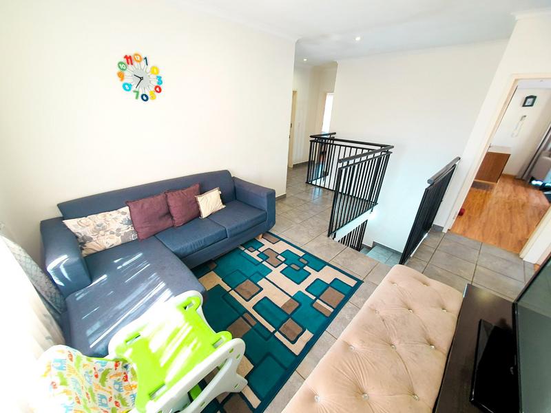 5 Bedroom Property for Sale in Montana Tuine Gauteng