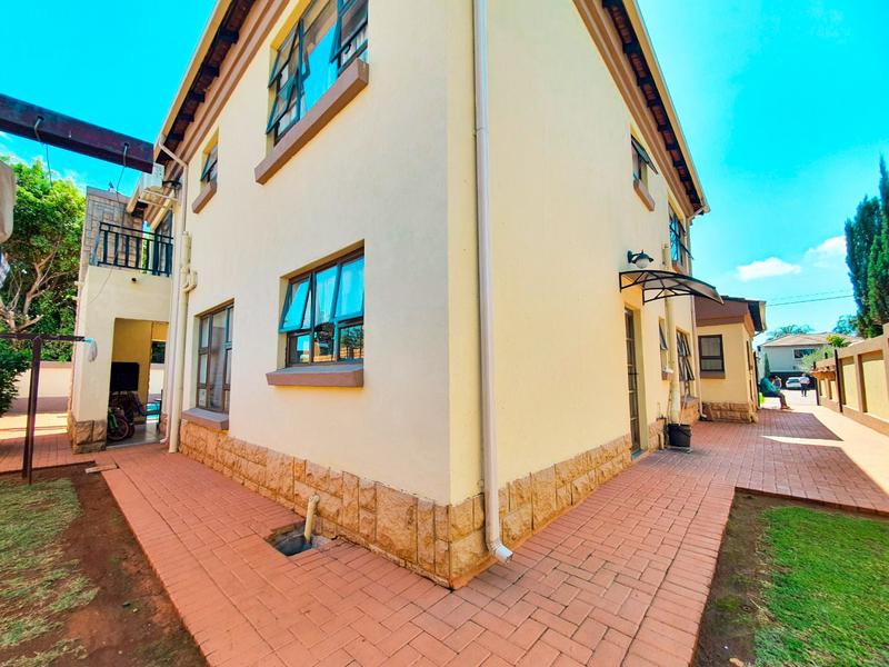 5 Bedroom Property for Sale in Montana Tuine Gauteng