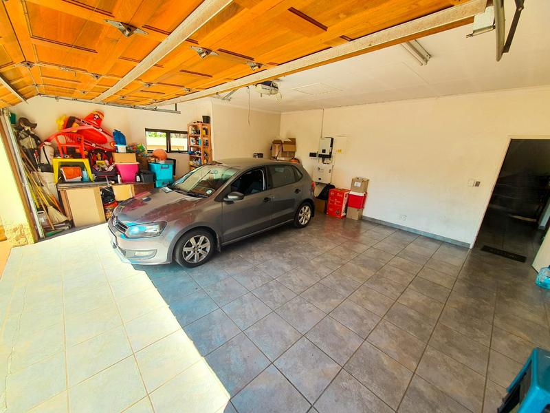 5 Bedroom Property for Sale in Montana Tuine Gauteng