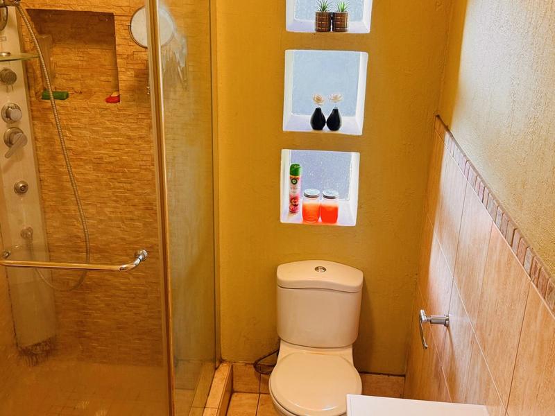 To Let 2 Bedroom Property for Rent in Primrose Hill Gauteng