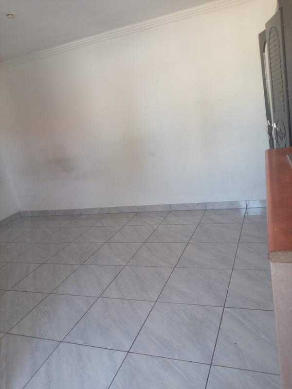 To Let 1 Bedroom Property for Rent in Kensington Gauteng