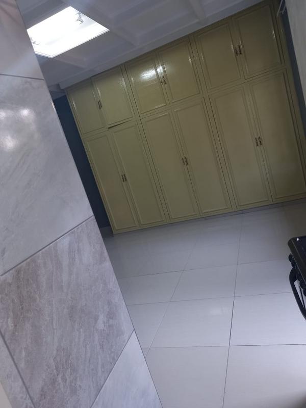 To Let 1 Bedroom Property for Rent in Kensington Gauteng