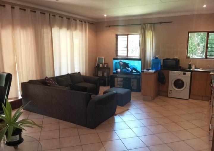 To Let 1 Bedroom Property for Rent in Northcliff Gauteng