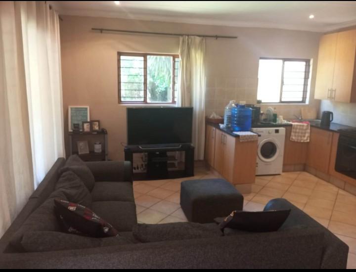 To Let 1 Bedroom Property for Rent in Northcliff Gauteng