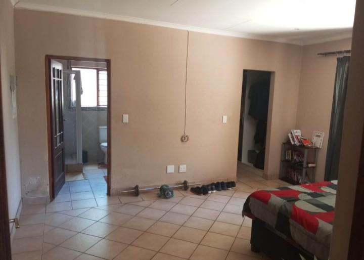 To Let 1 Bedroom Property for Rent in Northcliff Gauteng