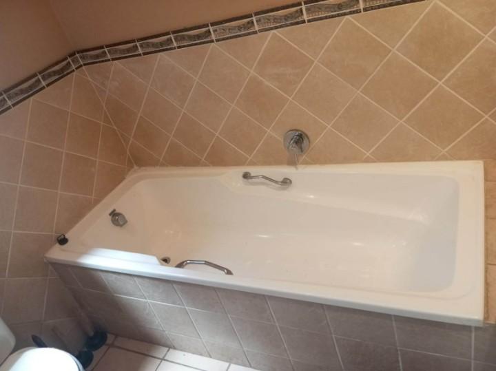 To Let 1 Bedroom Property for Rent in Northcliff Gauteng