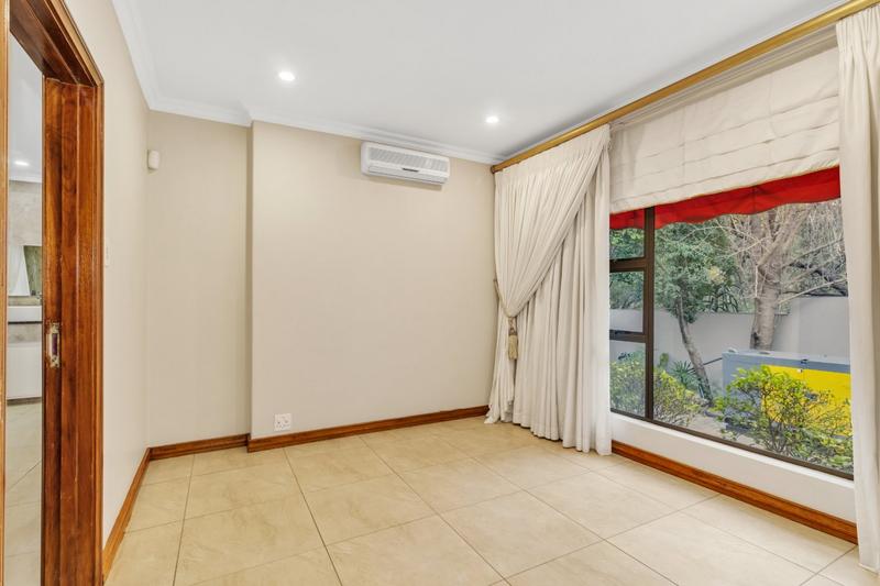 4 Bedroom Property for Sale in Dainfern Golf Estate Gauteng