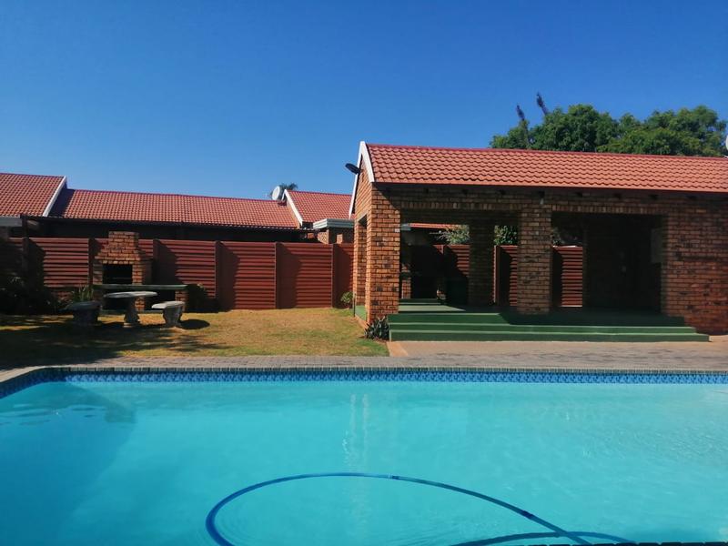 To Let 2 Bedroom Property for Rent in Rooihuiskraal North Gauteng