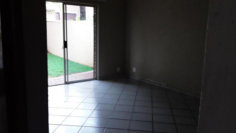 2 Bedroom Property for Sale in Amberfield Glen Gauteng