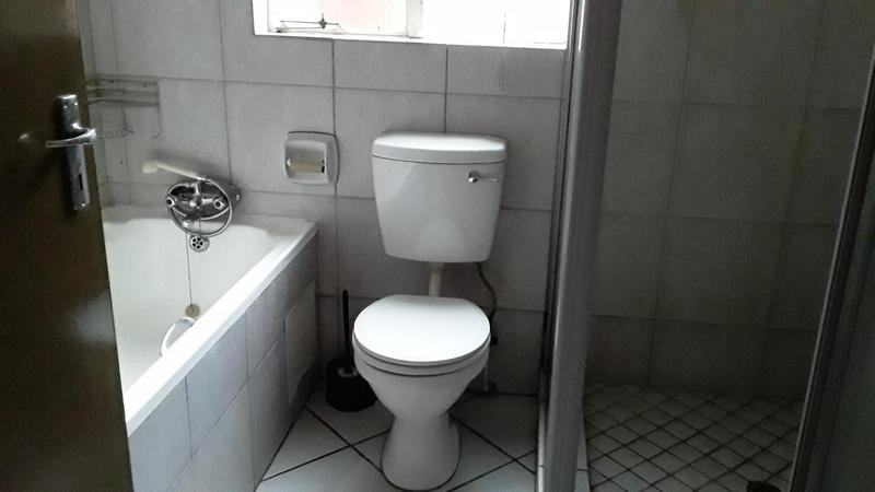 2 Bedroom Property for Sale in Amberfield Glen Gauteng