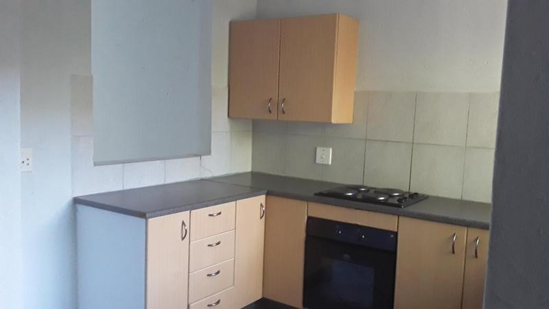 2 Bedroom Property for Sale in Amberfield Glen Gauteng