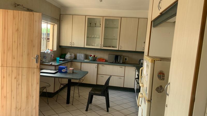 To Let 4 Bedroom Property for Rent in Birch Acres Gauteng