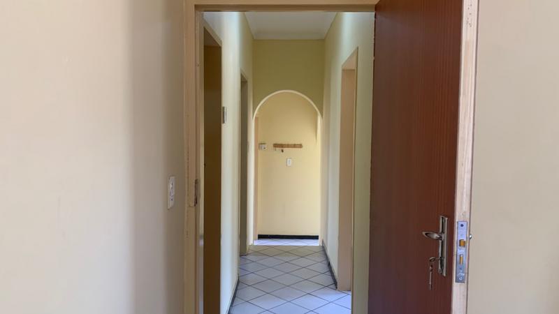 To Let 4 Bedroom Property for Rent in Birch Acres Gauteng