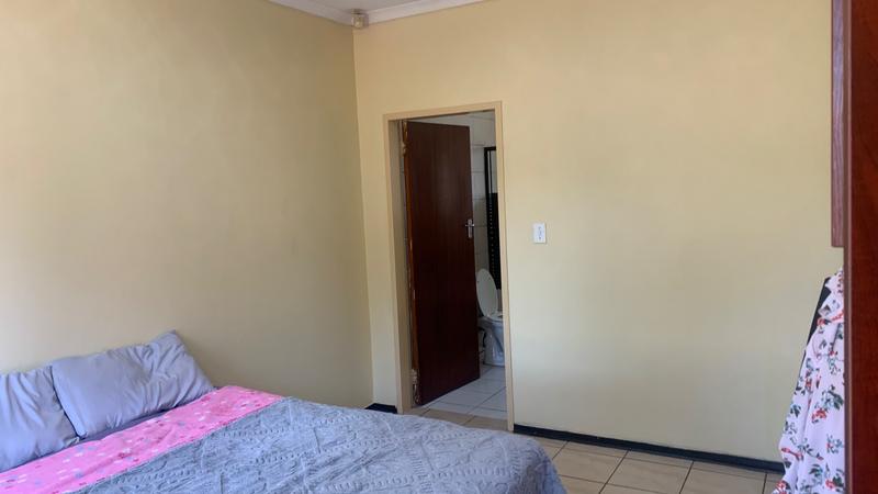 To Let 4 Bedroom Property for Rent in Birch Acres Gauteng