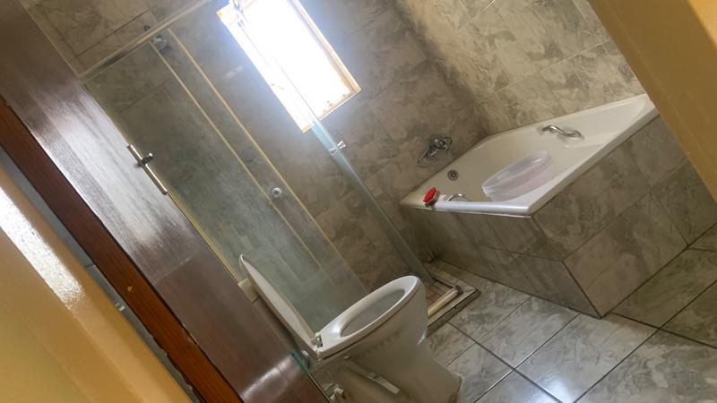 To Let 4 Bedroom Property for Rent in Birch Acres Gauteng