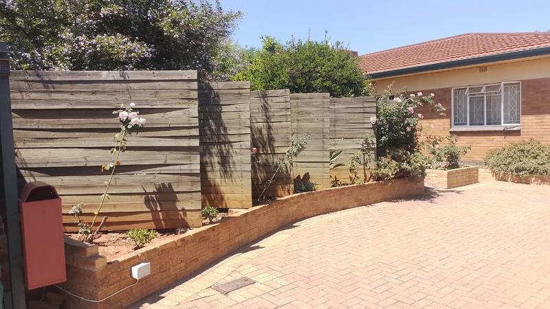 4 Bedroom Property for Sale in Homelake Gauteng