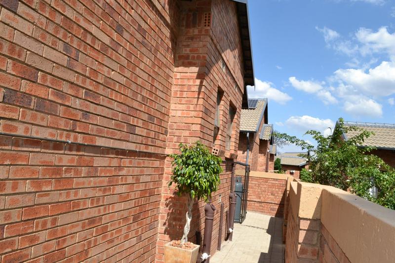 2 Bedroom Property for Sale in Sugar Bush Estate Gauteng