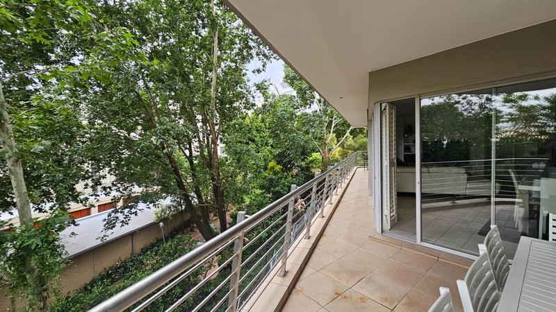 To Let 2 Bedroom Property for Rent in Sandhurst Gauteng