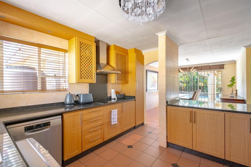 To Let 3 Bedroom Property for Rent in Hurlingham Manor Gauteng