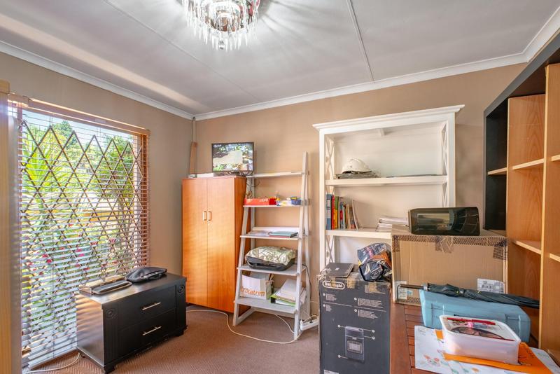 To Let 3 Bedroom Property for Rent in Hurlingham Manor Gauteng