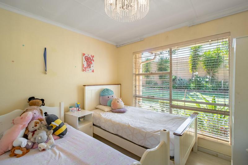 To Let 3 Bedroom Property for Rent in Hurlingham Manor Gauteng