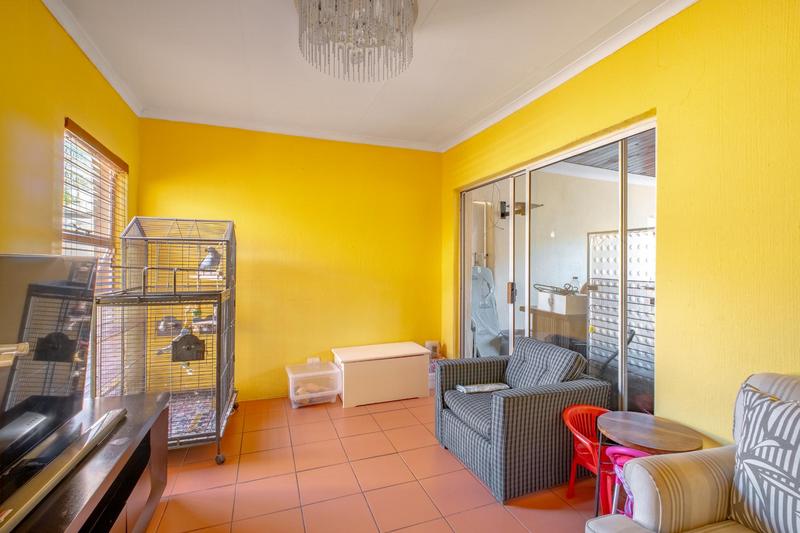 To Let 3 Bedroom Property for Rent in Hurlingham Manor Gauteng