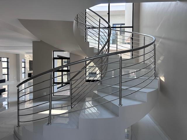 5 Bedroom Property for Sale in Six Fountains Residential Estate Gauteng