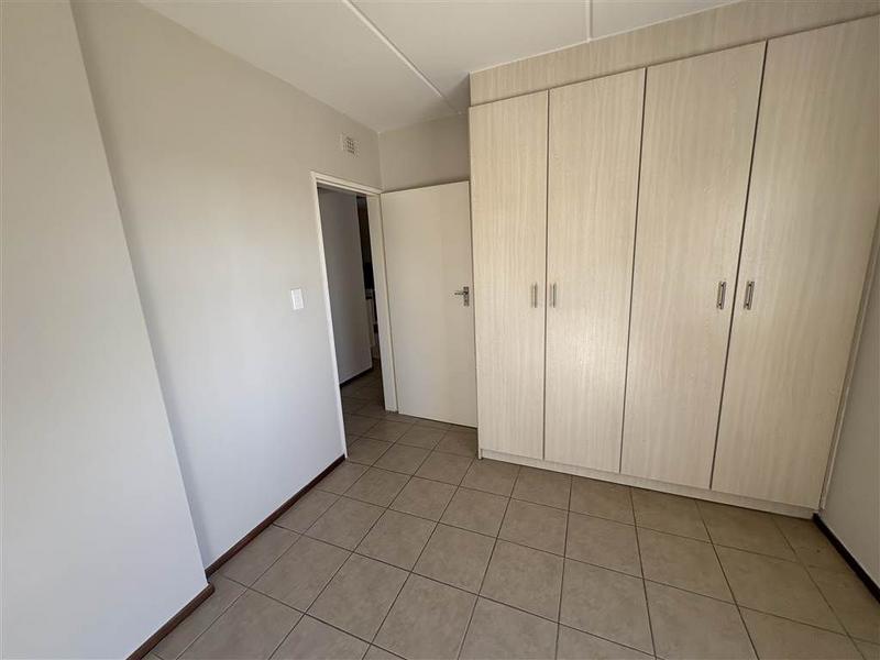 To Let 2 Bedroom Property for Rent in Noordwyk Gauteng
