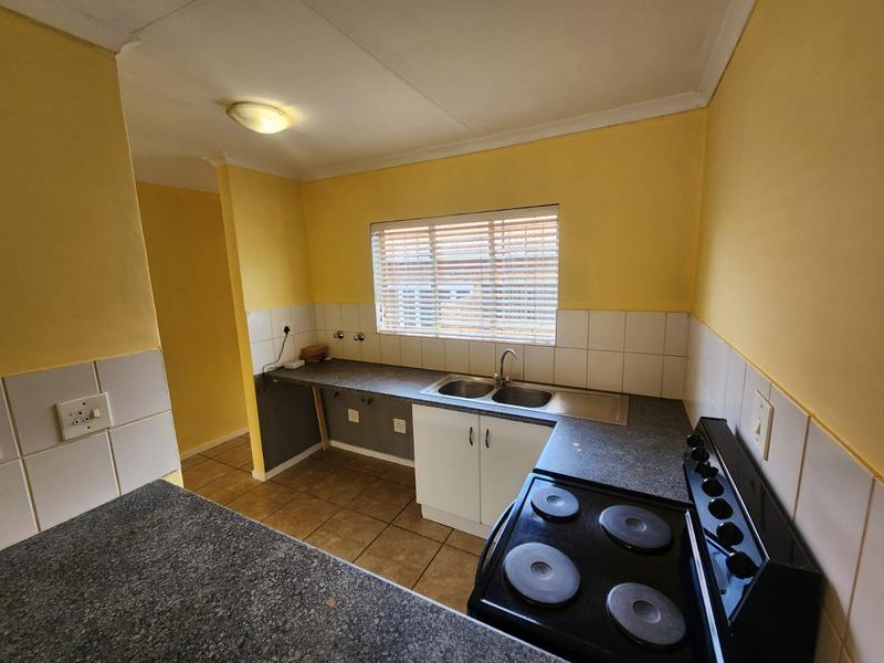 2 Bedroom Property for Sale in Allens Nek Gauteng