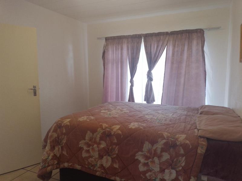 1 Bedroom Property for Sale in Whiteridge Gauteng