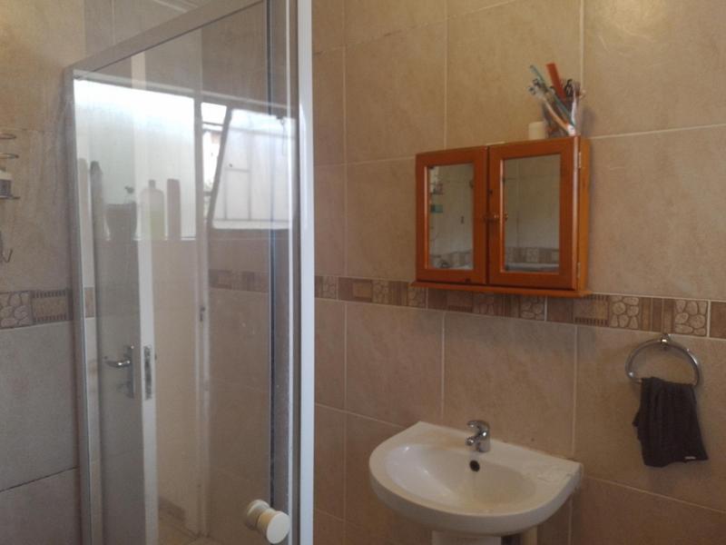 1 Bedroom Property for Sale in Whiteridge Gauteng
