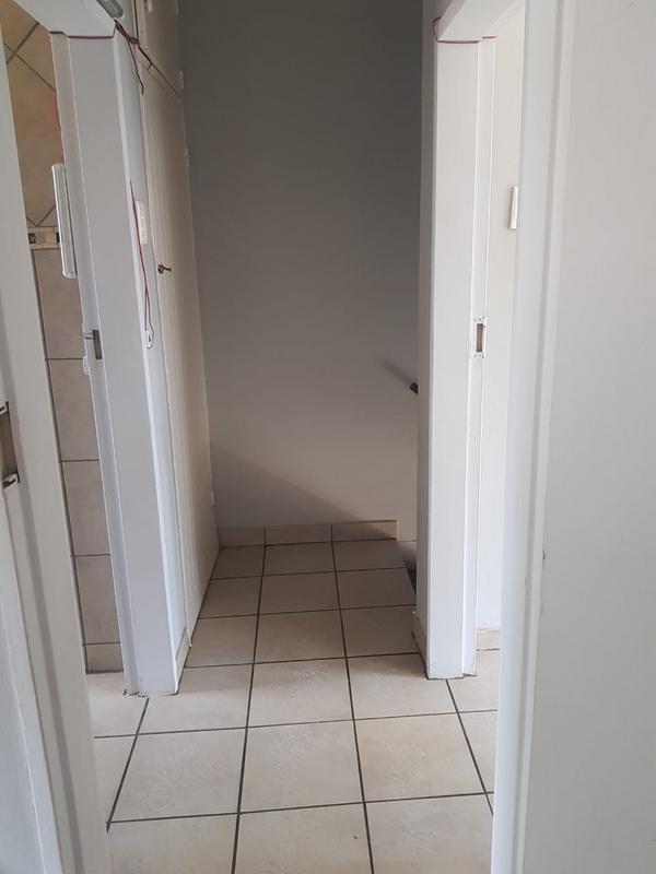 To Let 3 Bedroom Property for Rent in Groblerpark Gauteng