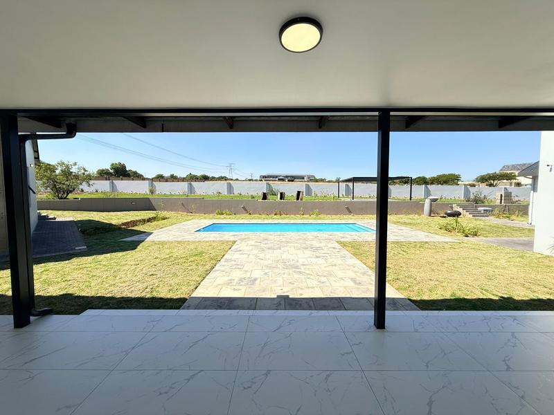 5 Bedroom Property for Sale in Blue Hills Equestrian Estate Gauteng