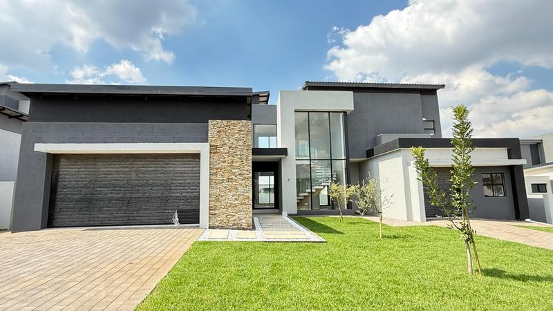 5 Bedroom Property for Sale in Midstream Heights Gauteng
