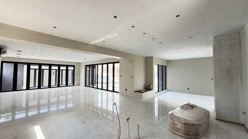 5 Bedroom Property for Sale in Midstream Heights Gauteng