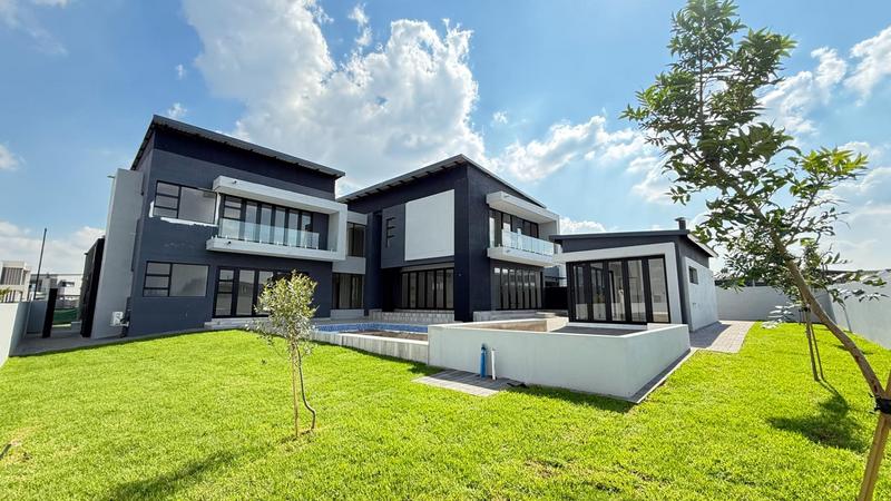 5 Bedroom Property for Sale in Midstream Heights Gauteng