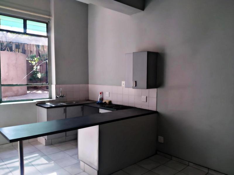 To Let 2 Bedroom Property for Rent in Auckland Park Gauteng