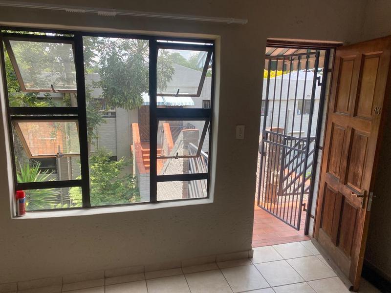 To Let 1 Bedroom Property for Rent in Auckland Park Gauteng