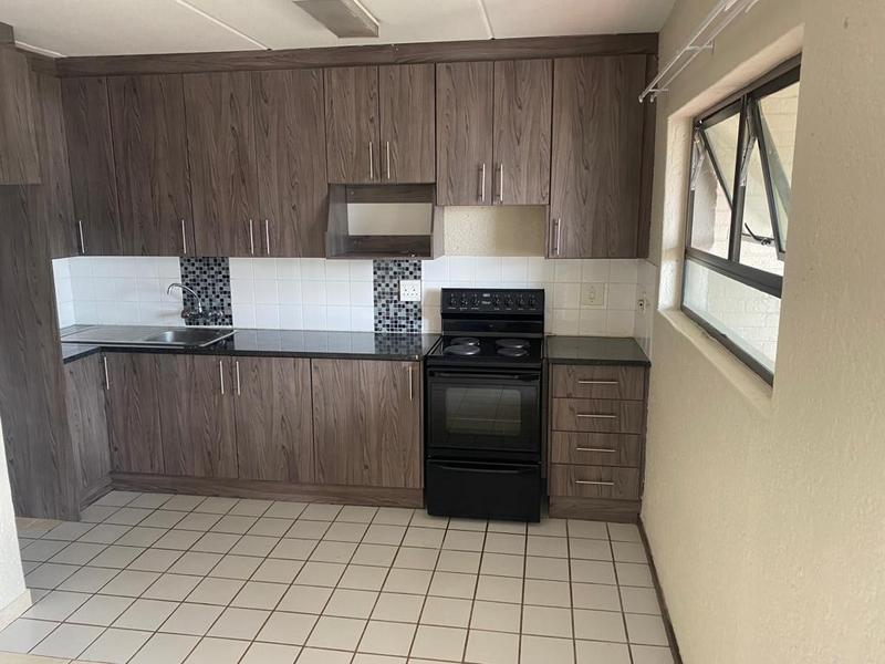 To Let 1 Bedroom Property for Rent in Auckland Park Gauteng