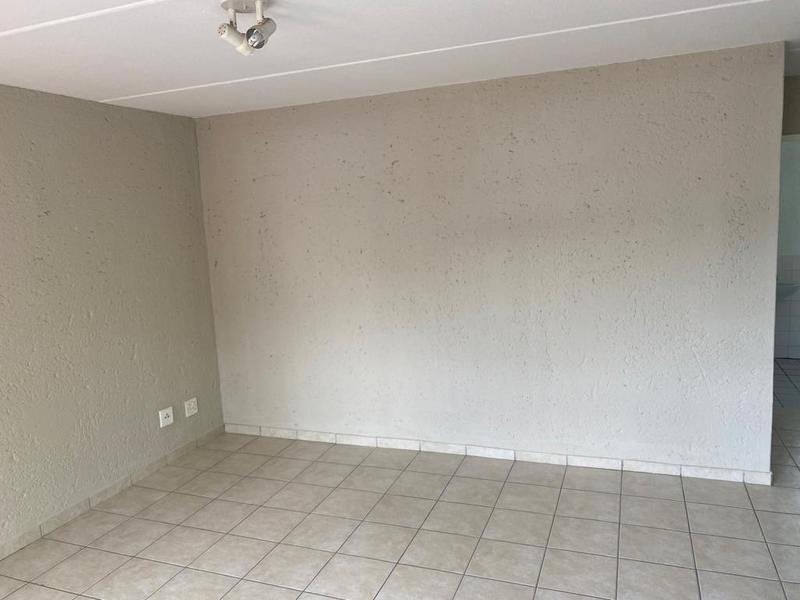 To Let 1 Bedroom Property for Rent in Auckland Park Gauteng