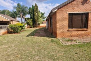 4 Bedroom Property for Sale in The Orchards Gauteng