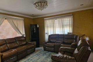 4 Bedroom Property for Sale in The Orchards Gauteng