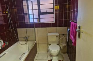 4 Bedroom Property for Sale in The Orchards Gauteng