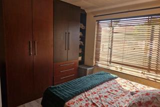 4 Bedroom Property for Sale in The Orchards Gauteng