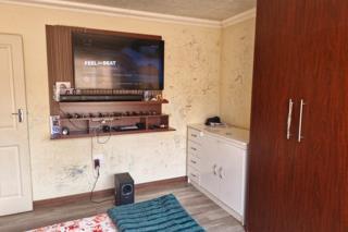 4 Bedroom Property for Sale in The Orchards Gauteng