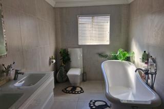 4 Bedroom Property for Sale in The Orchards Gauteng