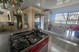 5 Bedroom Property for Sale in The Orchards Gauteng