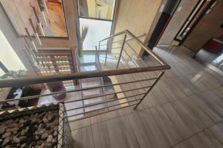 5 Bedroom Property for Sale in The Orchards Gauteng