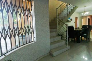 5 Bedroom Property for Sale in The Orchards Gauteng